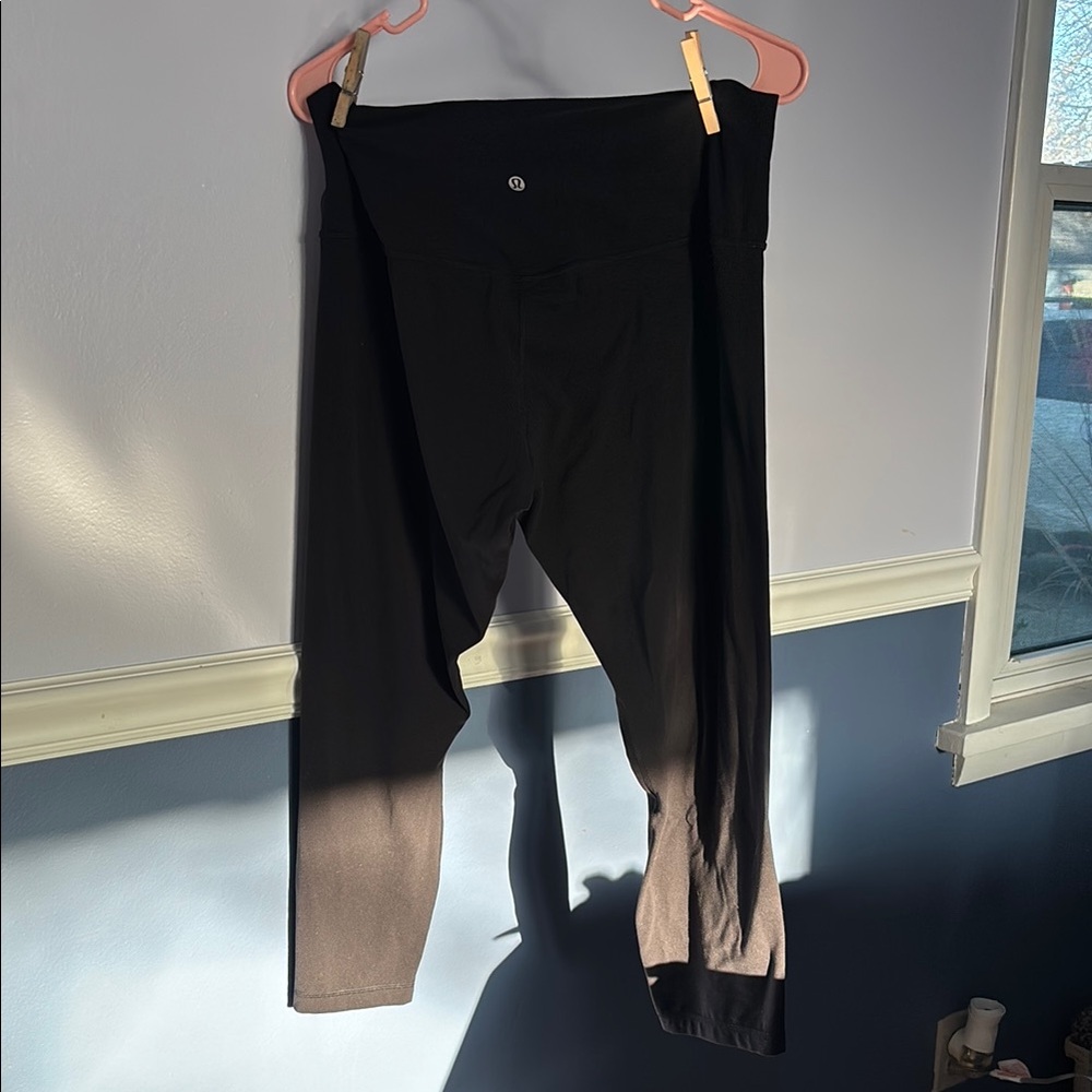 Black Lululemon High-Waisted Leggings